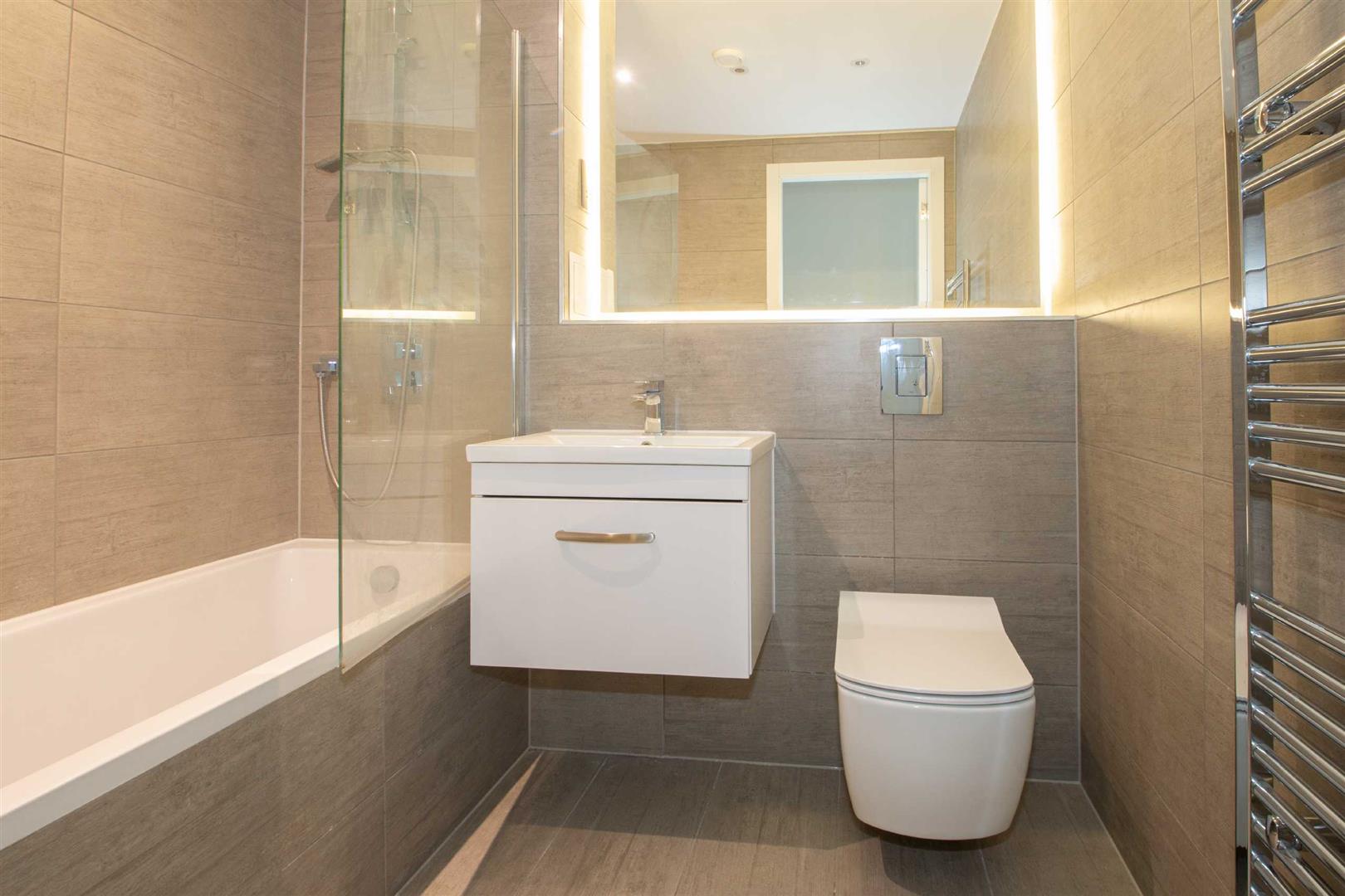 2 Foxhunter Drive, Linford Wood, Milton Keynes